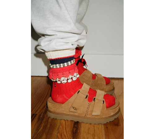 UGG Goldenstar Hi Slide Chestnut