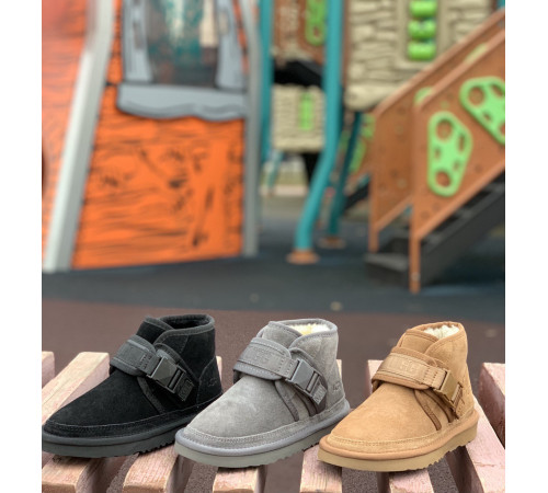 UGG Kids Neumel II Graphic Logo Boot Chestnut 