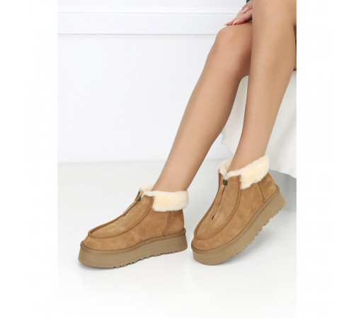 UGG Funkette Platform Boots Black