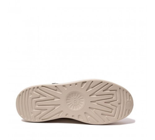 UGG Boom Buckle Boot Chestnut
