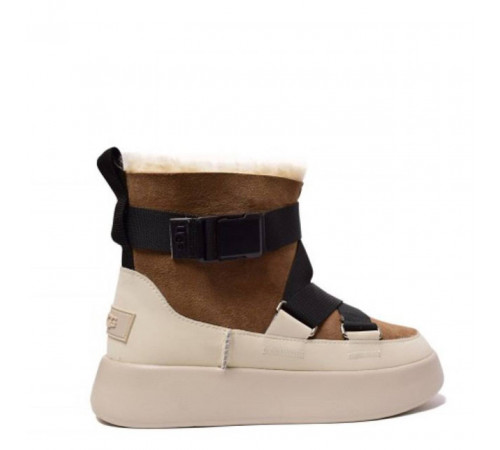 UGG Boom Buckle Boot Chestnut
