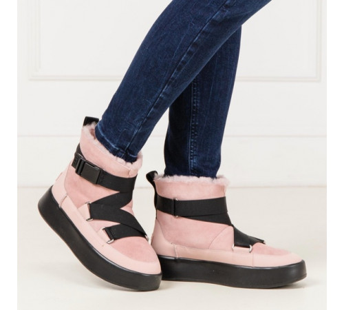 UGG Boom Buckle Boot Pink
