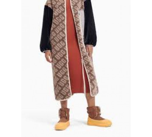 UGG Classic Maxi Toggle Chestnut