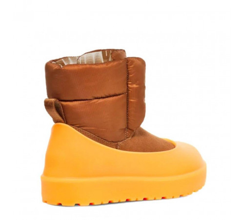 UGG Classic Maxi Toggle Chestnut