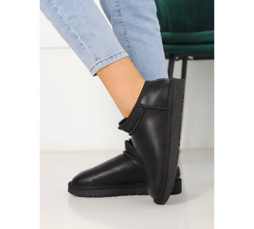UGG Tasman Slipper Leather Black