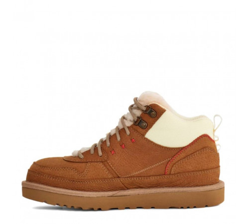 UGG Highland Hi GoreTex Chestnut