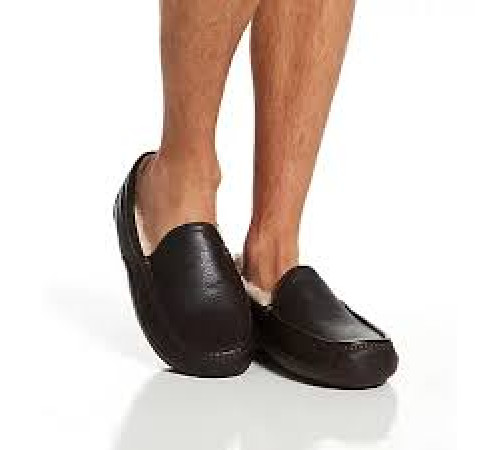 UGG Mens Ascot Leather Black 