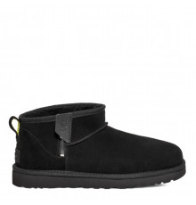UGG Classic Ultra Mini ZIP Black