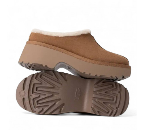 UGG New Heights Cozy Clog Chestnut