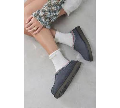 UGG Tasman Slipper Grey