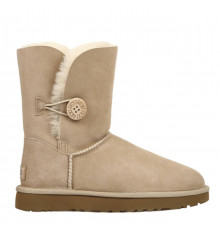 UGG Bailey Button II Sand