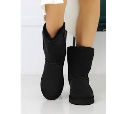 UGG Classic Short II Black