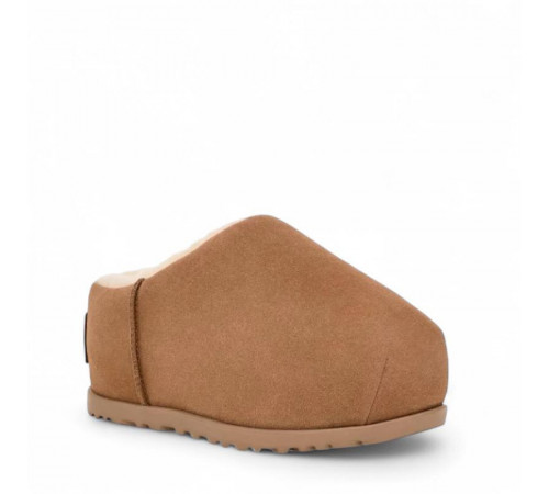 UGG Pumped Slide Chestnut