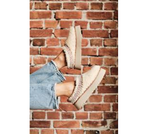 UGG Tazz Braid Natural