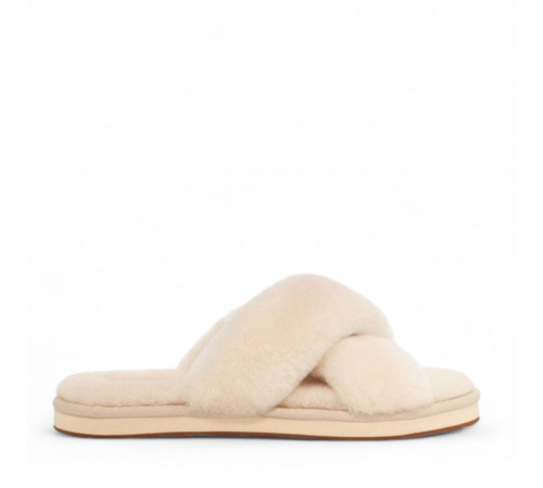 UGG Slippers Ayana Sand