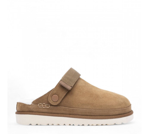 UGG Goldenstar Clog Chestnut